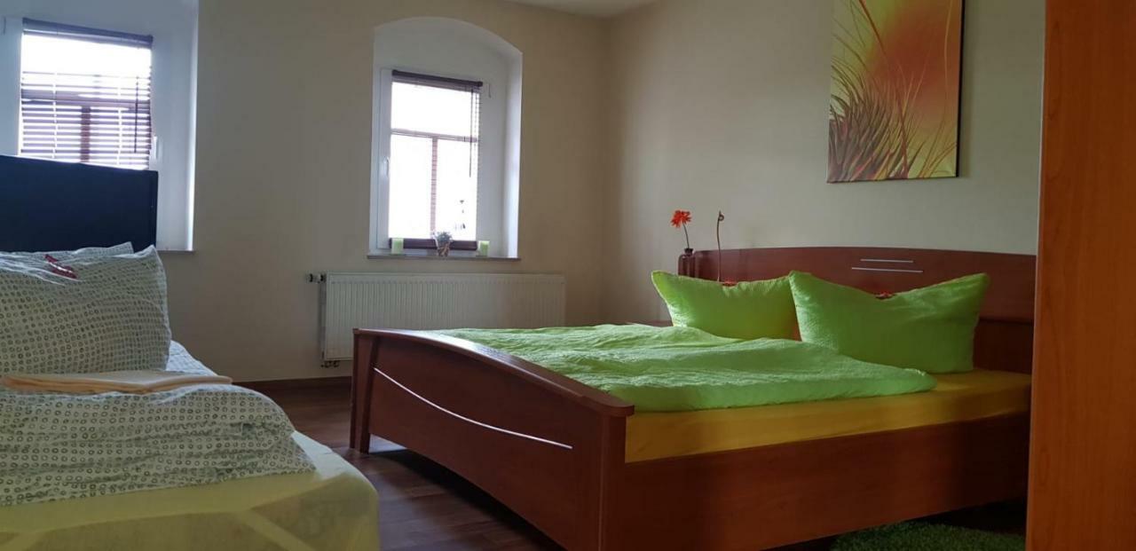 Im Ballhaus Neuhilbersdorf Chemnitz Zewnętrze zdjęcie